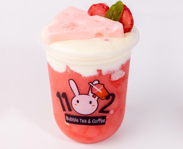 strawberry flavoured bubble tea